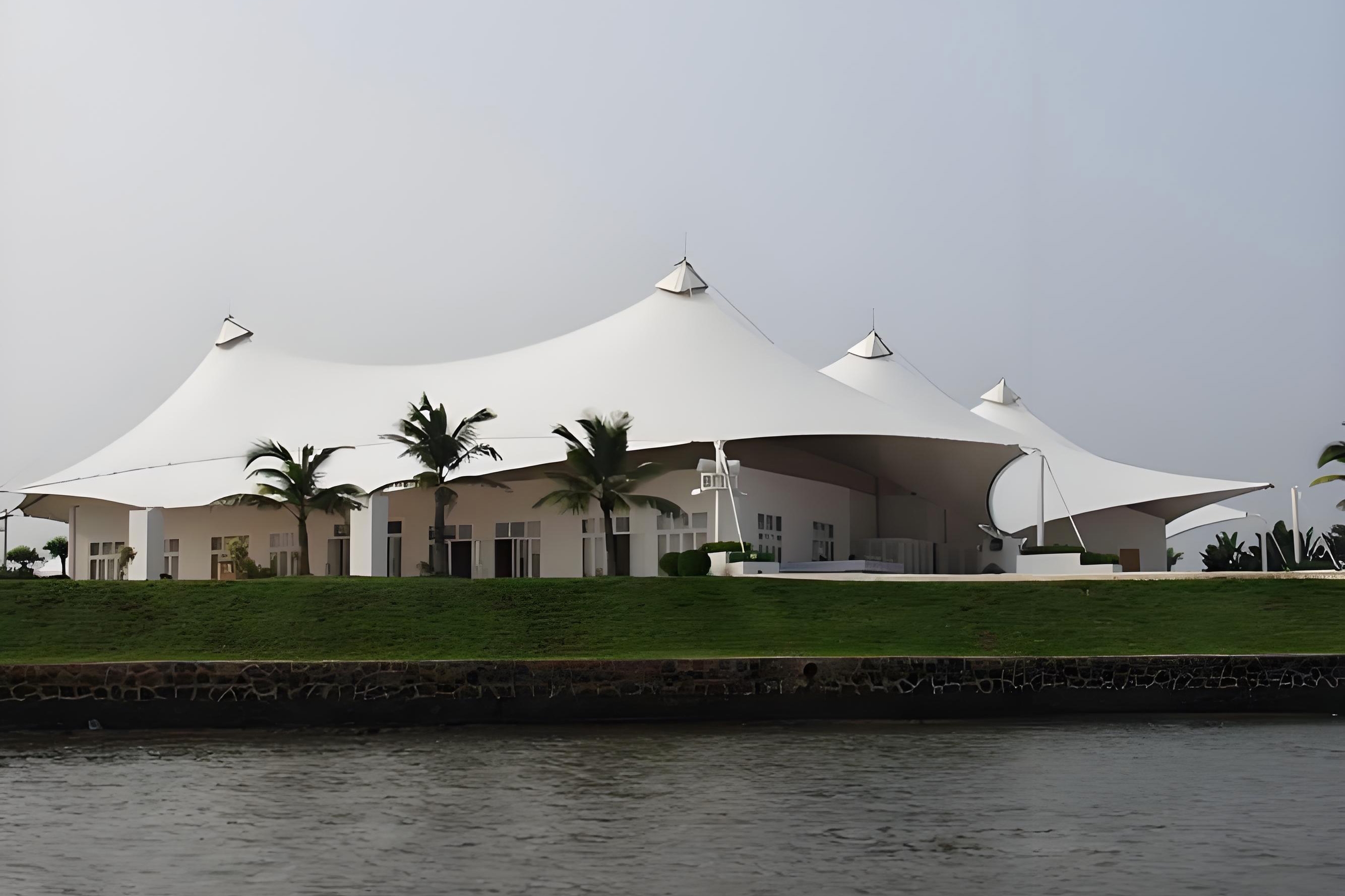 岳西县毛尖山乡集镇建成区综合文化广场-篮球场、网球场膜结构